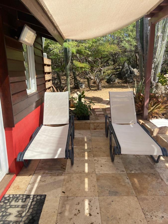 Cozy Studio With Private Spa Oranjestad Zewnętrze zdjęcie